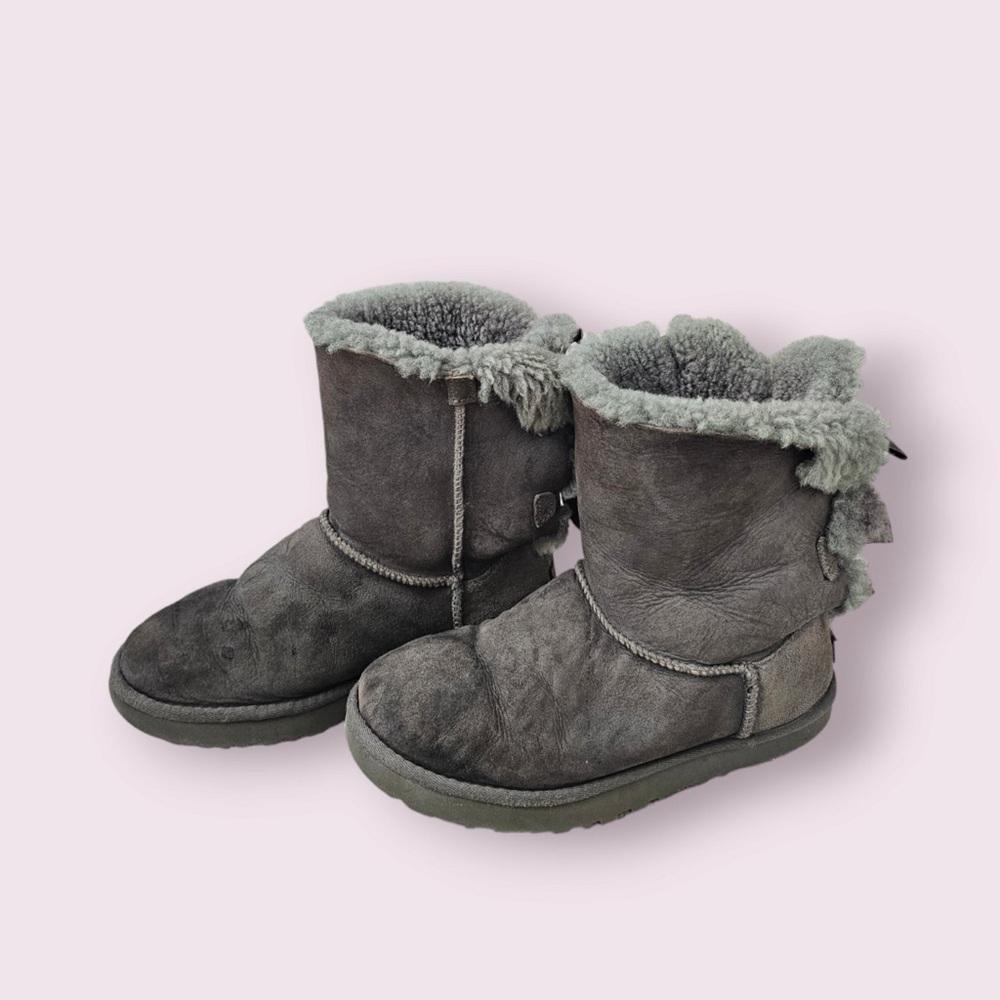 UGG Boots Bailey Bow II Boots Gray Satin Bow lace up detail Women's Size 7